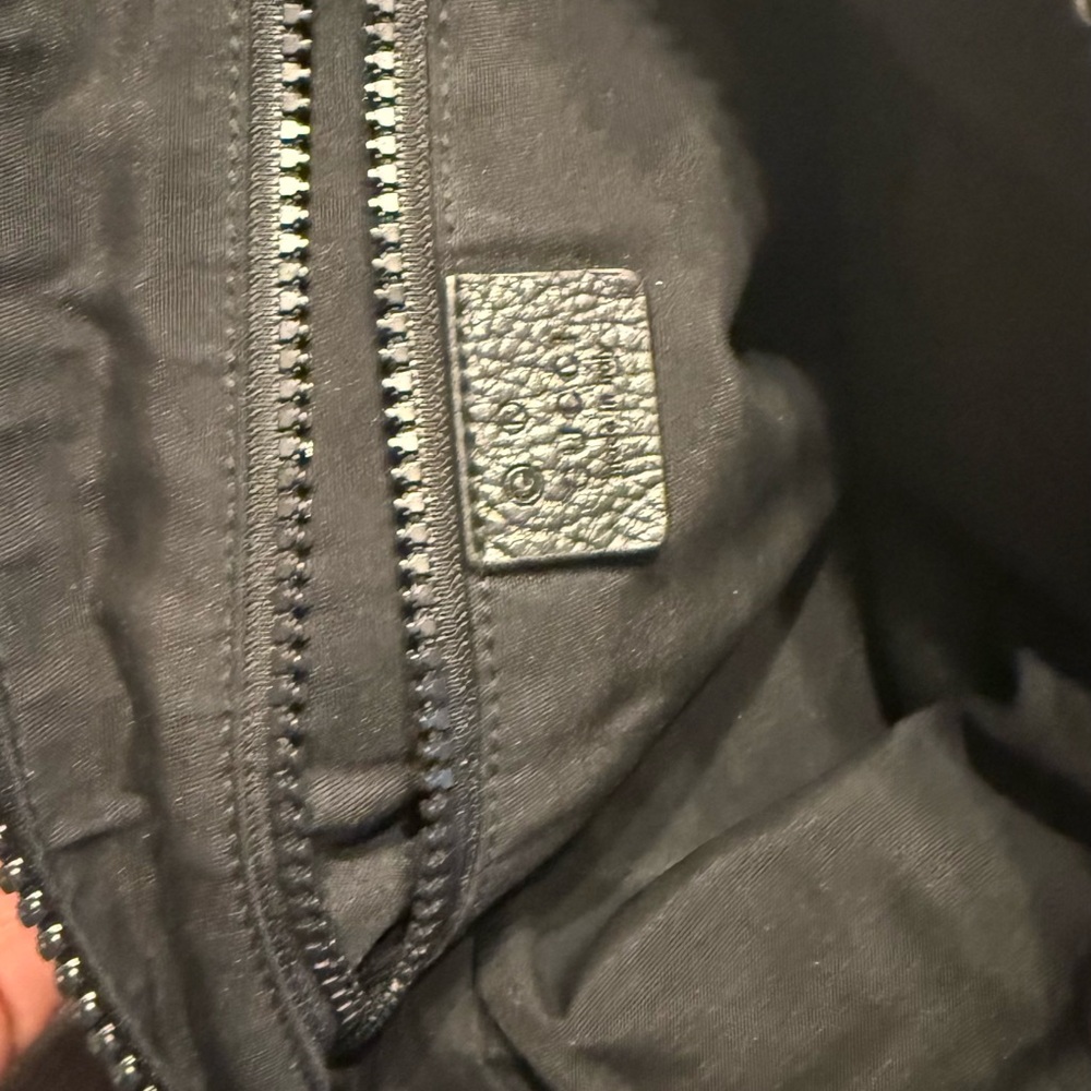 Gucci Black Monogram Messenger Bag - Picture 4 of 5